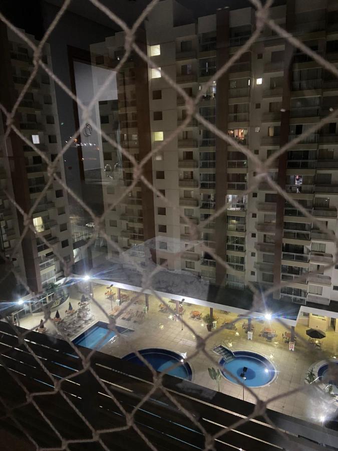 Condominio Gran Reserva Casa Da Madeira Home Caldas Novas Esterno foto